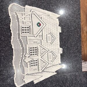 Heritage Christmas White Lace House Doily